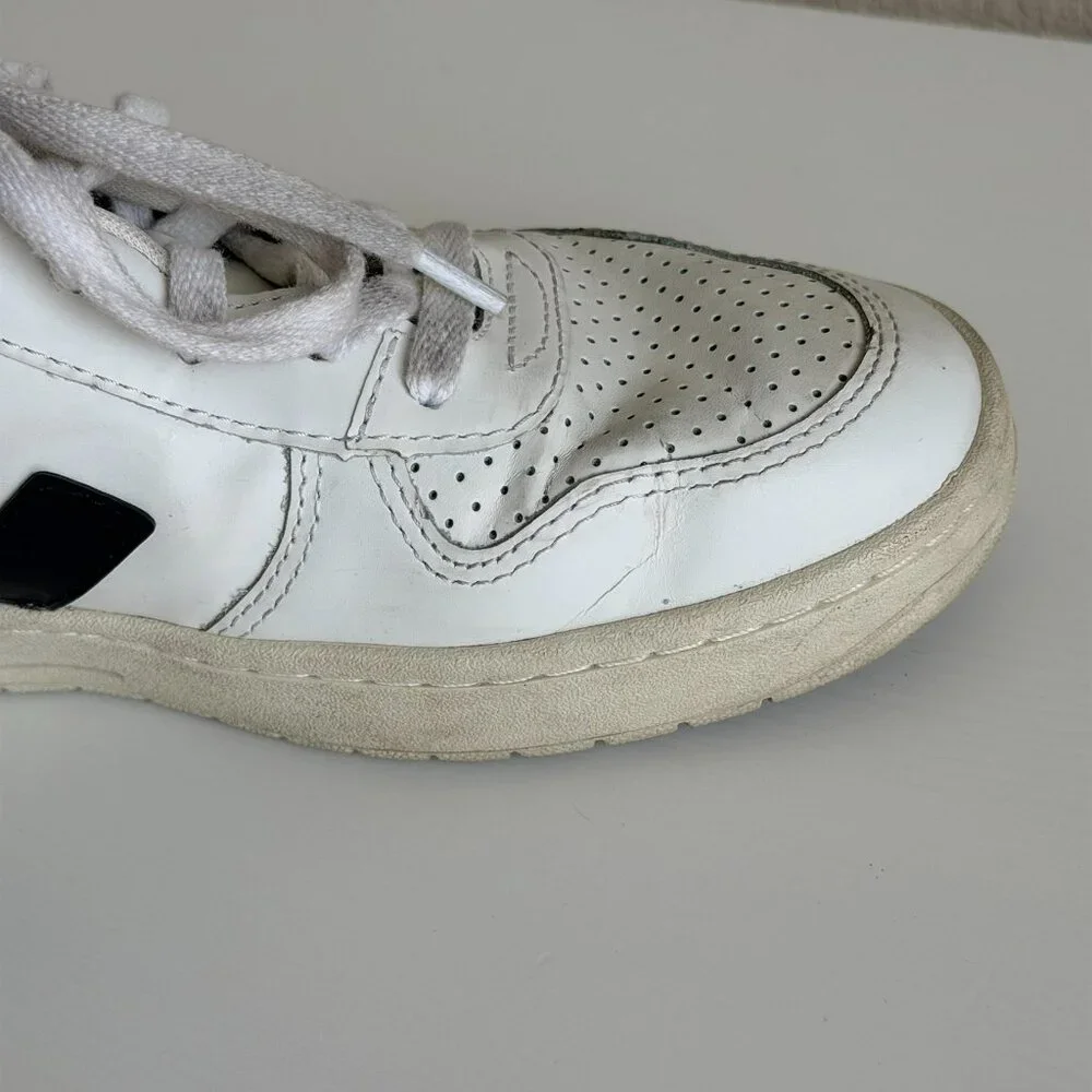 VEJA White Leather Sneakers V-10 Logo Lace Up Low Top Women's US 8 / EU 39 - Picture 8 of 8